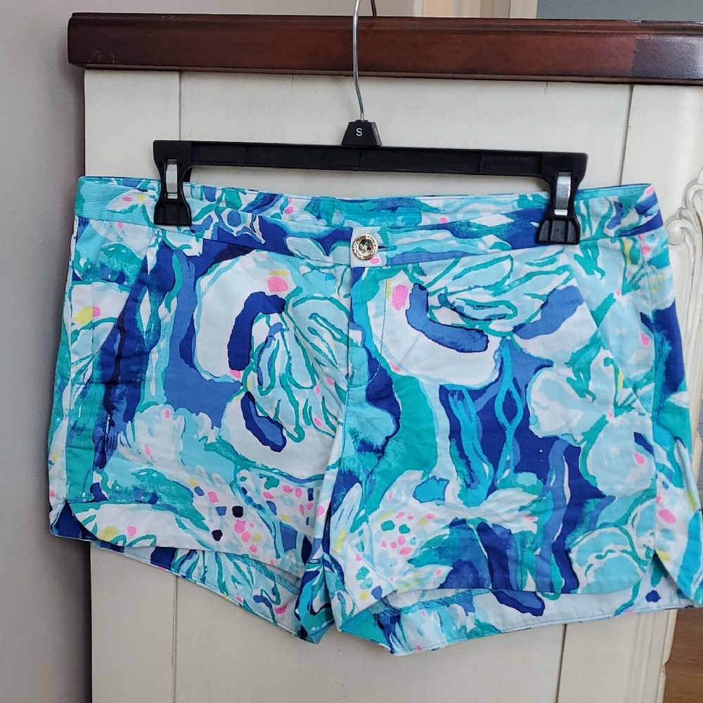Lilly Pulitzer Blue and Pink Floral Women Shorts